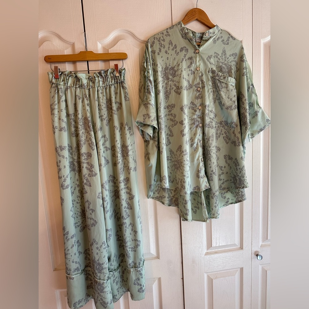 Free People Intimately Set